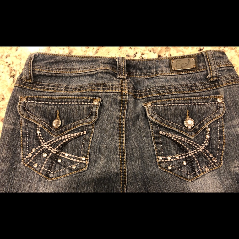 Earl Crop Capri Bling Jeans With Cuff Super Cute